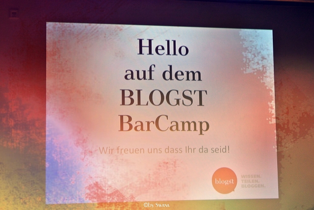 • on tour • ich hab was zu erzählen über die Blogst BarCamp 2015 • Hello