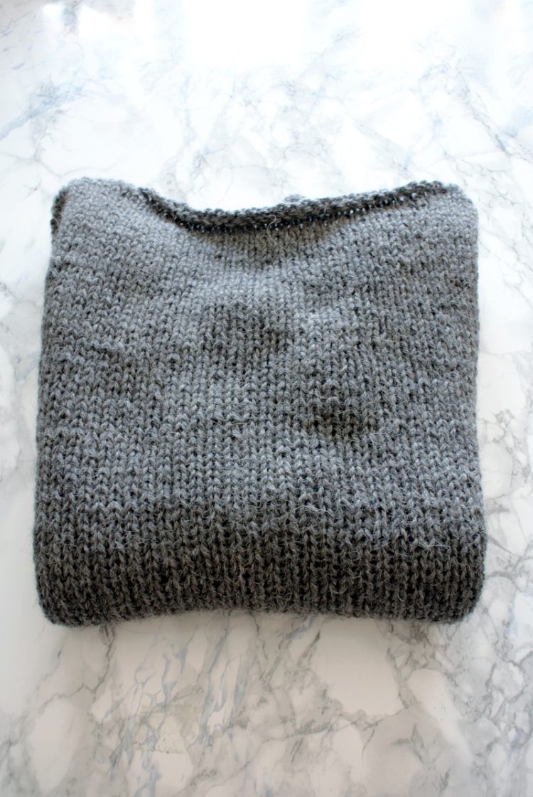 • Wolle & Garn • einfacher Langarmpullover aus Alpakawolle stricken • in grau