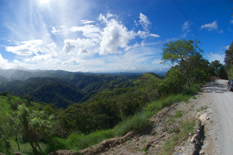 Wunderschöne Landschaft erleben - Unterwegs mit dem Auto in Costa Ricca